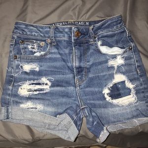High wasted shorts
